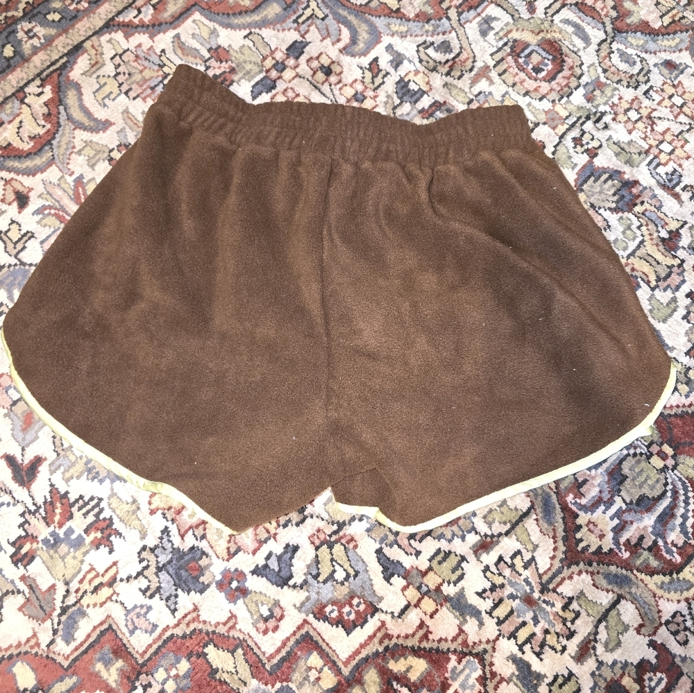 DONNI. Brown Cozy Fleece Shorts with Cream Trim - Picture 4 of 5